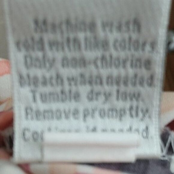 LC Lauren Conrad Plaid Cap Sleeve Blouse Size Small - Picture 10 of 10